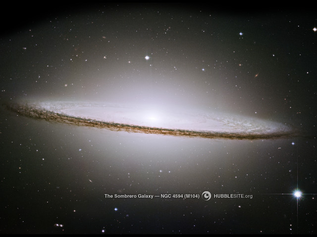 The Majestic Sombrero Galaxy (M104) (উৎস: hubblesite.org)
